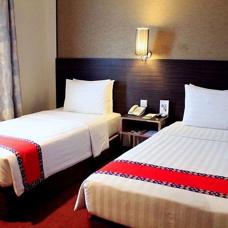 Swiss-Belinn Pangkalanbuun Exteriör bild