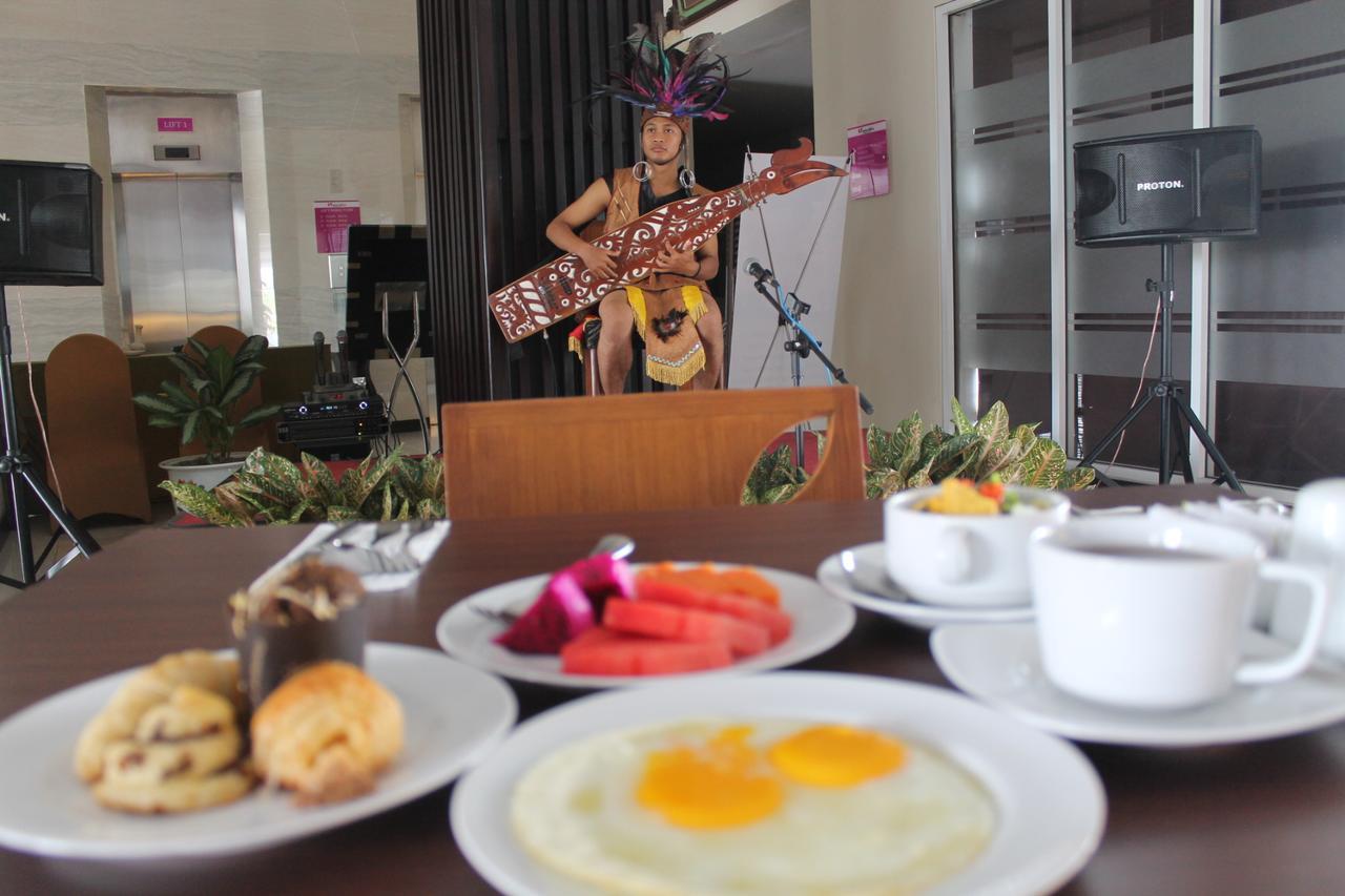 Swiss-Belinn Pangkalanbuun Exteriör bild