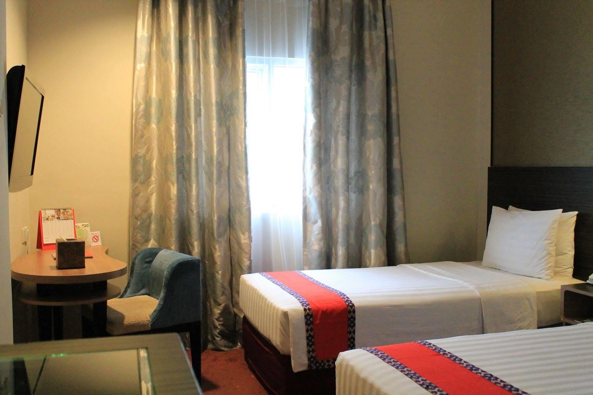 Swiss-Belinn Pangkalanbuun Exteriör bild