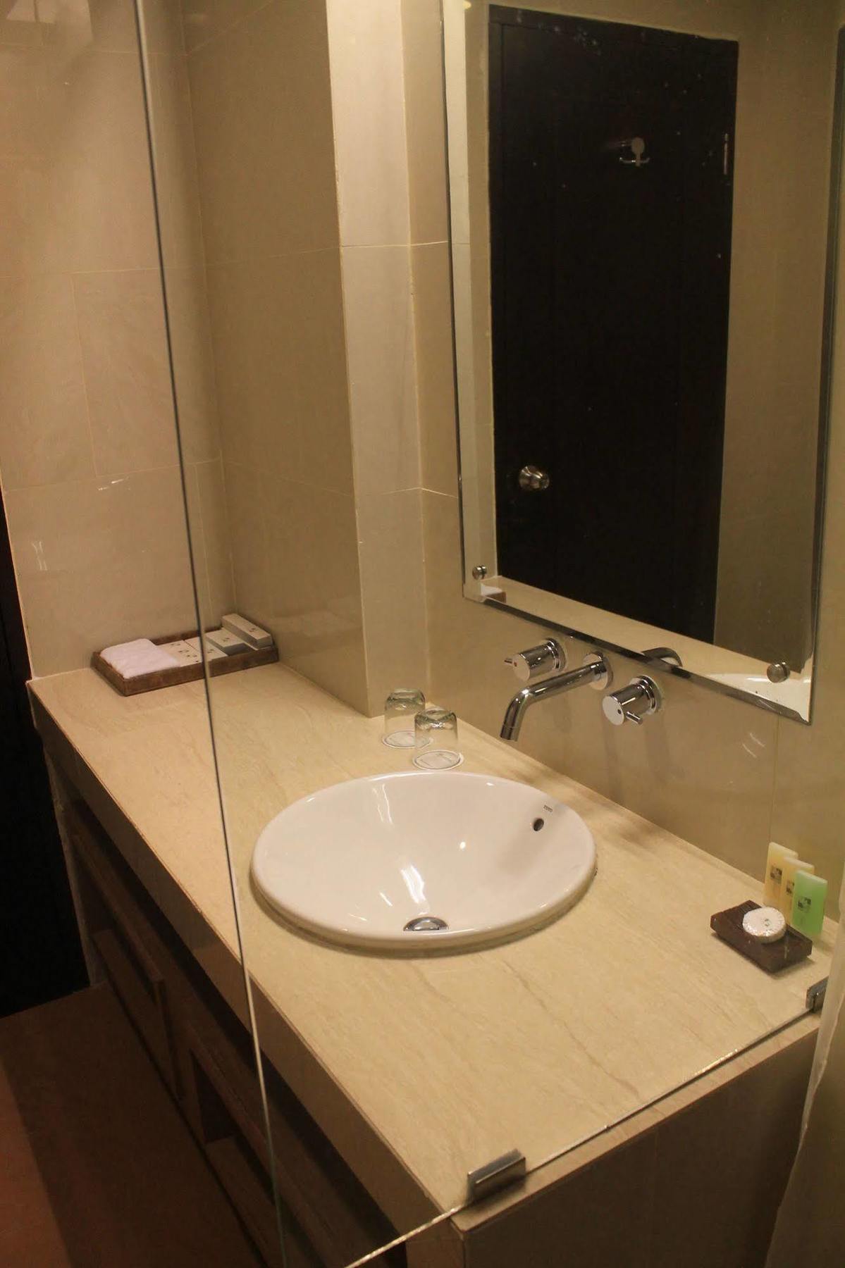 Swiss-Belinn Pangkalanbuun Exteriör bild
